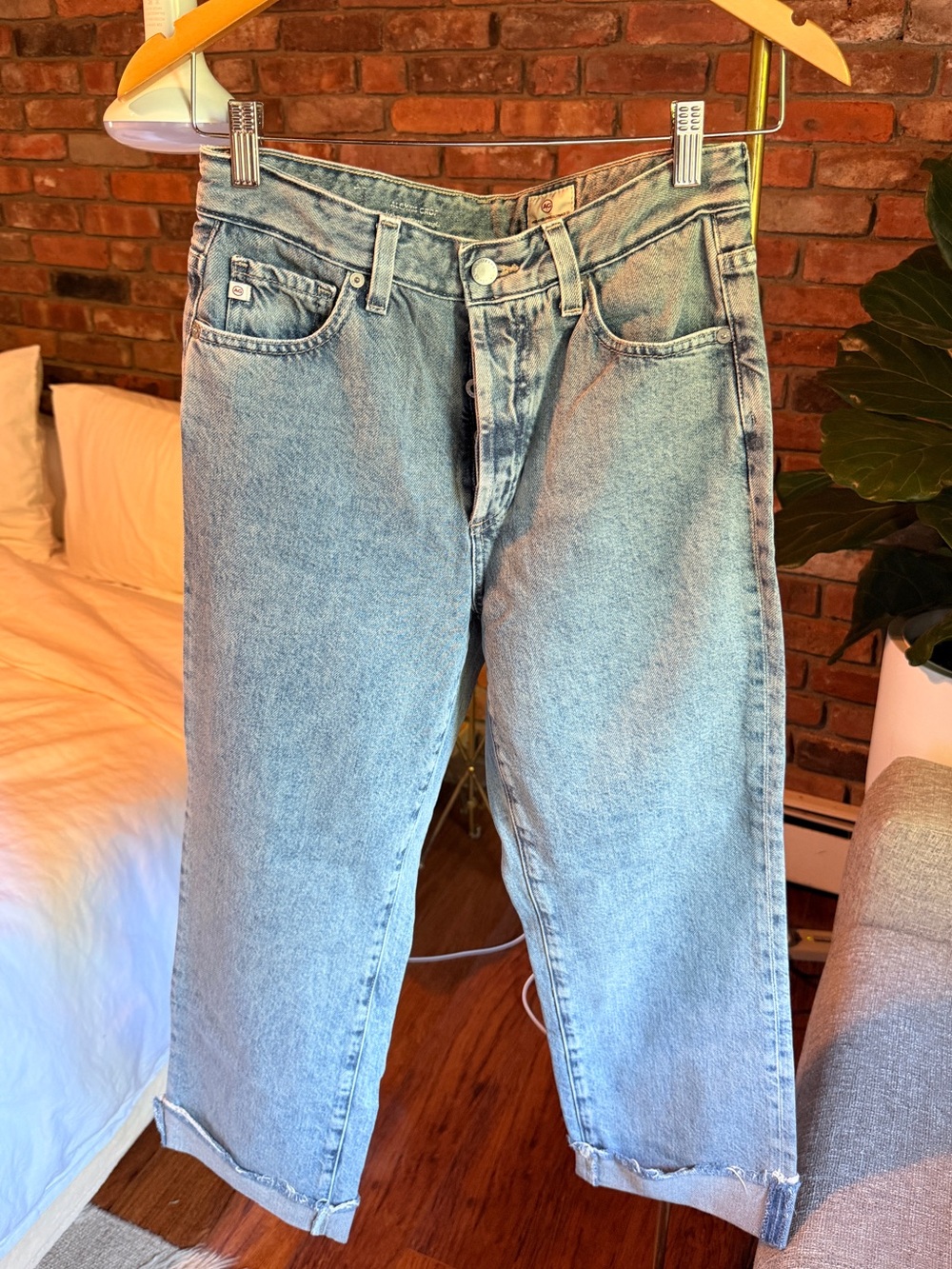 AG Adriano Goldschmied Alexxis Crop jeans wide leg
